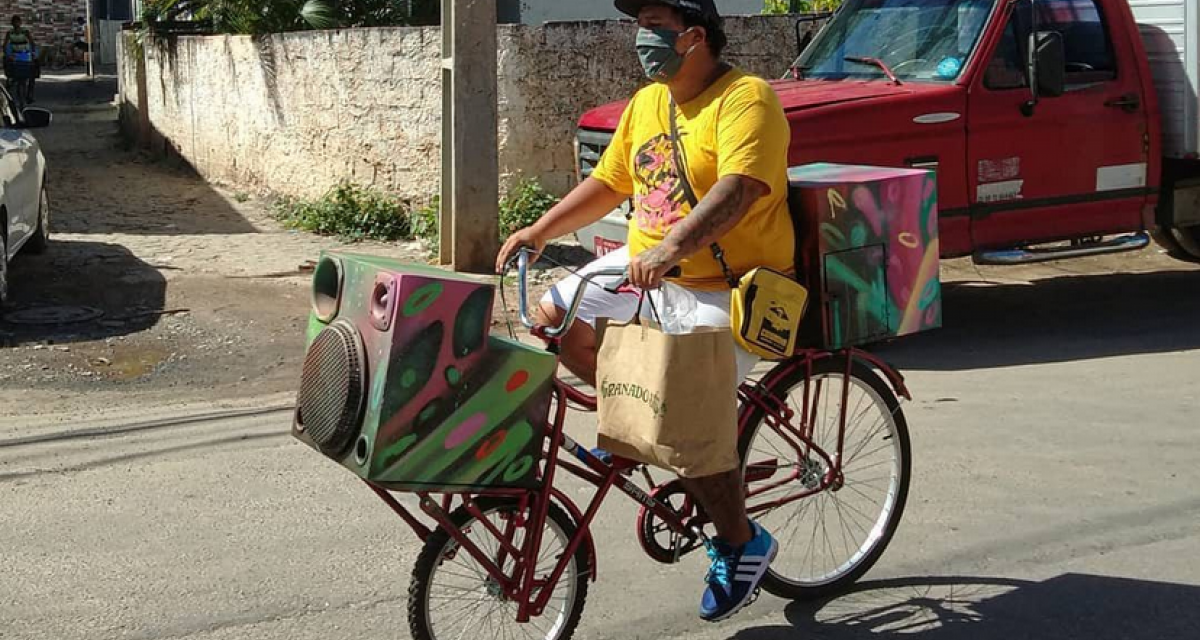 Estratégia construída pelo coletivo Pão e Tinta, na comunidade do Pina.